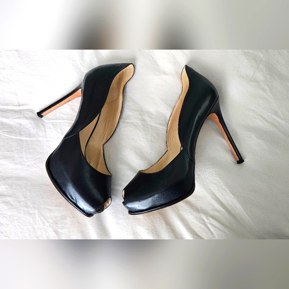 NineWest "Copilot" peeptoe heels - Picture 8 of 10